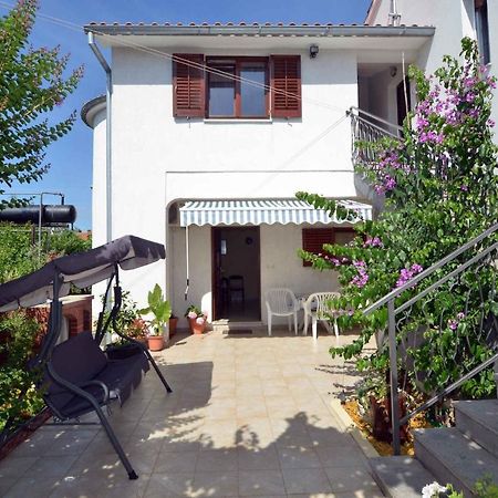 Holiday Home Eufemia-1 By Interhome Pola Esterno foto