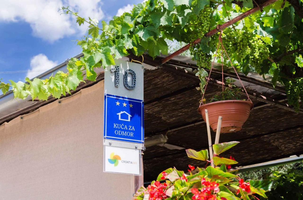 Holiday Home Eufemia-1 By Interhome Pola Esterno foto
