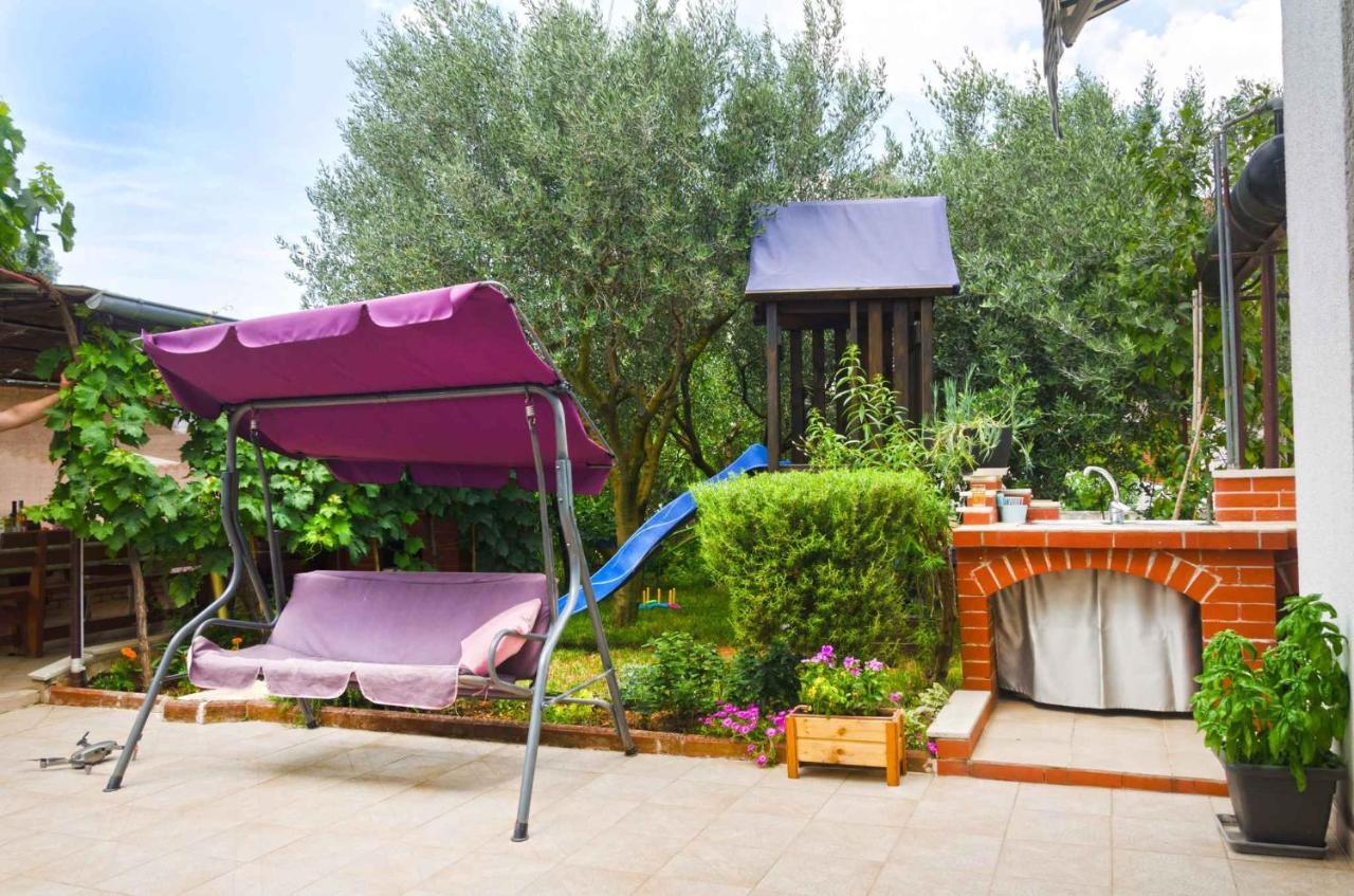 Holiday Home Eufemia-1 By Interhome Pola Esterno foto